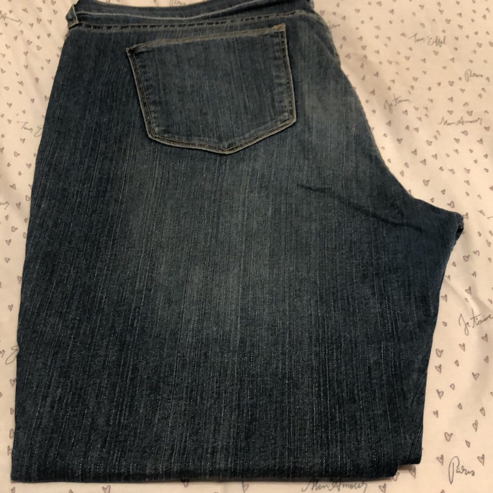 Old Navy-Size 20 Medium Wash Denim Jeans - Picture 2 of 4
